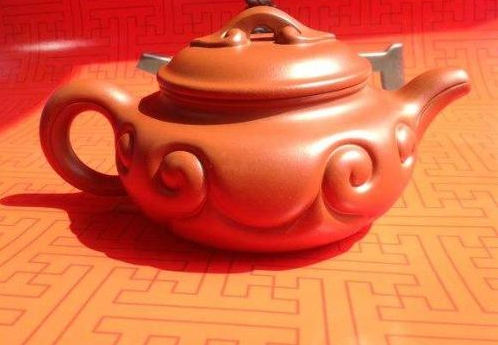 一套宜兴紫砂茶具多少钱，宜兴紫砂壶华纳公司推荐