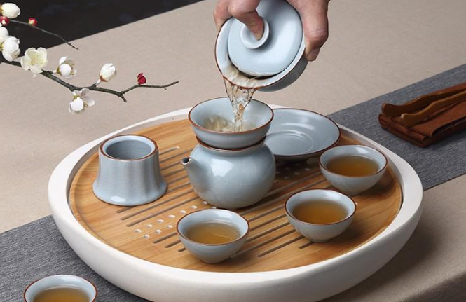 华纳娱乐、陶瓷、玻璃、盖碗——中国茶事中各具特色的茶具美