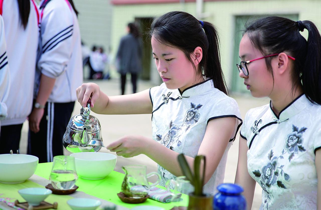 让茶回归生活——“国际茶日，品茗叙茶”活动掠影